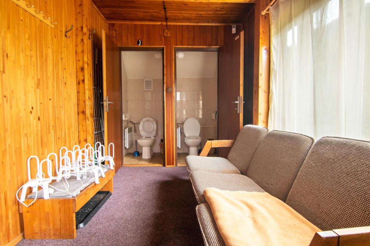 Turisticka Chata Chopok Demänovská Dolina Exterior foto